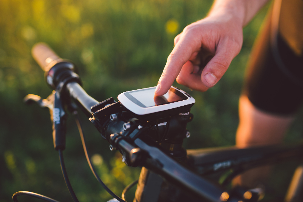 Como usar um ciclocomputador: tudo o que você precisa saber para monitorar seu desempenho na bike