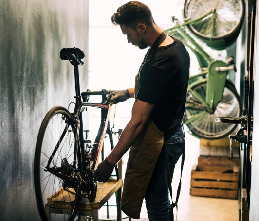 Como saber se a pastilha de freio de bicicleta está gasta?