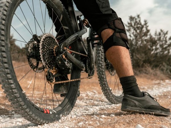 Mantenha seus Pés protegidos durante suas pedaladas